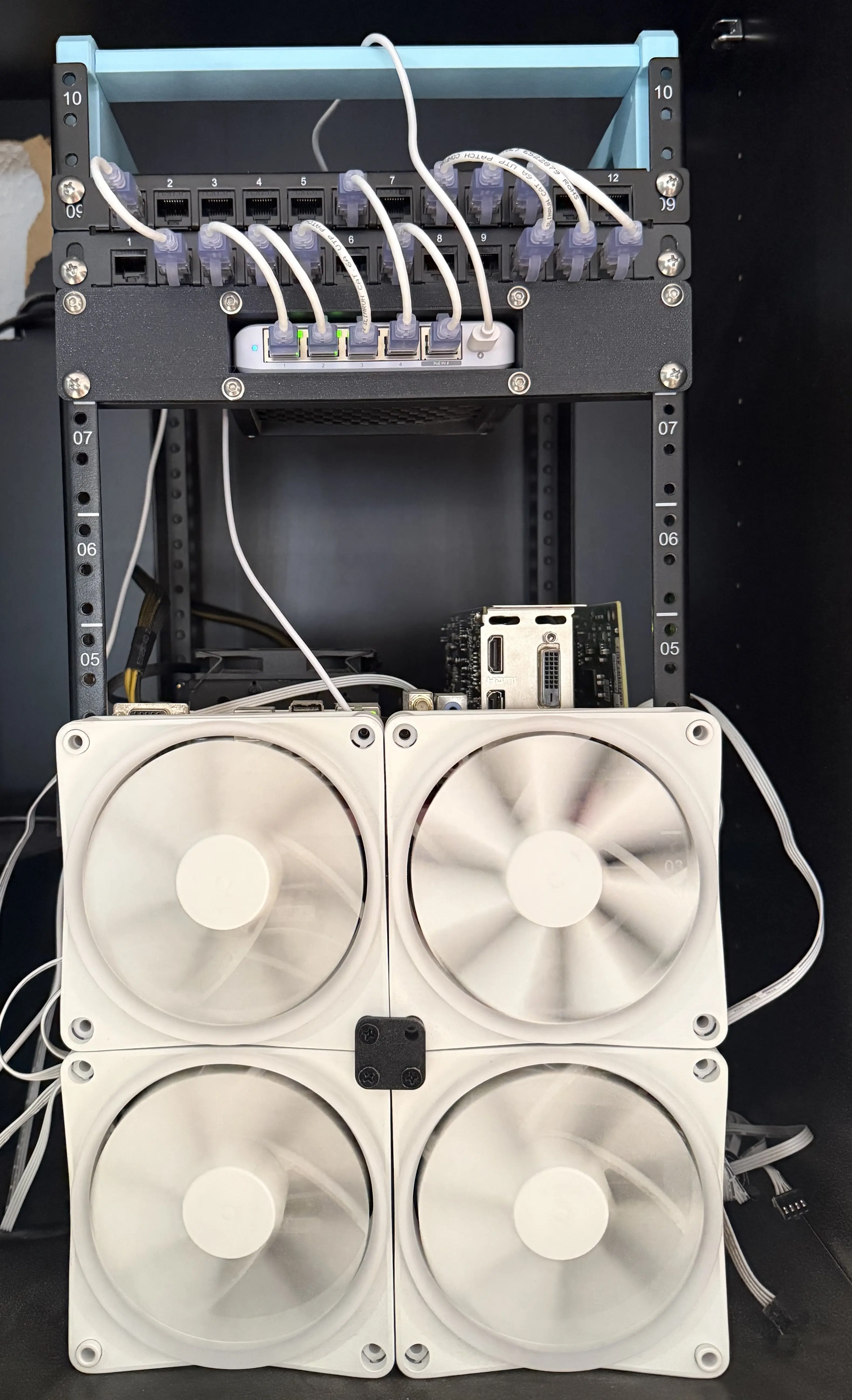 Homelab server rack